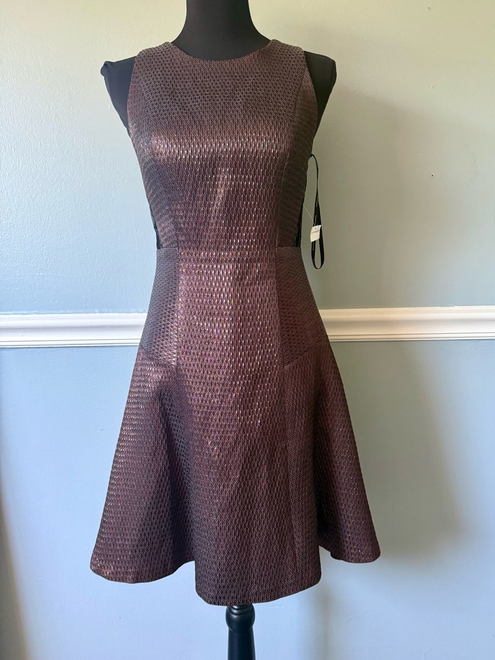 Sleeveless Textured A-Line Dress in Deep brown 4